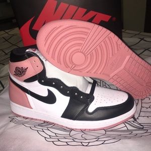 Air Jordan 1 Retro High OG NRG Rust Pink